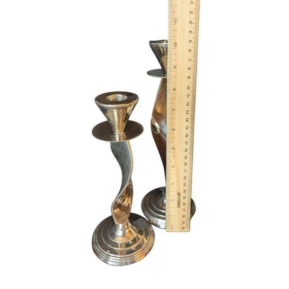 Silver Plated Twisted Brass Metal Candlestick Holders Ribbon Shape Set Of 2 Vtg - Picture 9 of 11